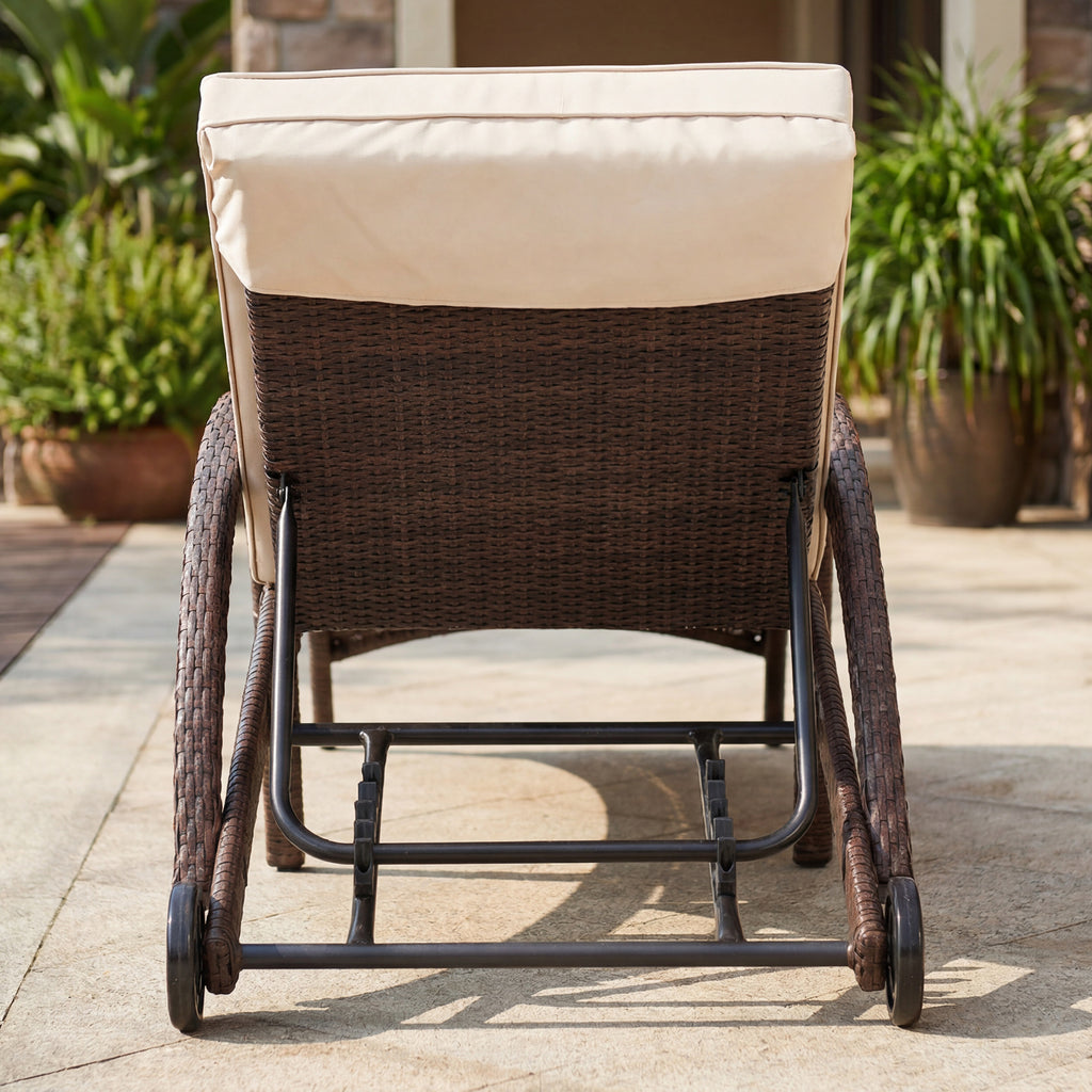 Brich Rattan Chaise Lounge with wheels (Set of 2)