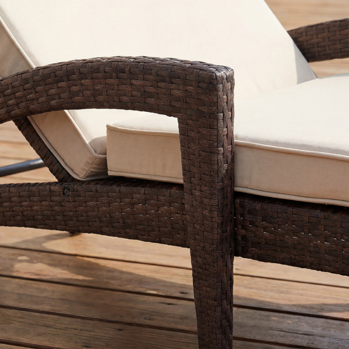 Brich Rattan Chaise Lounge with wheels (Set of 2)