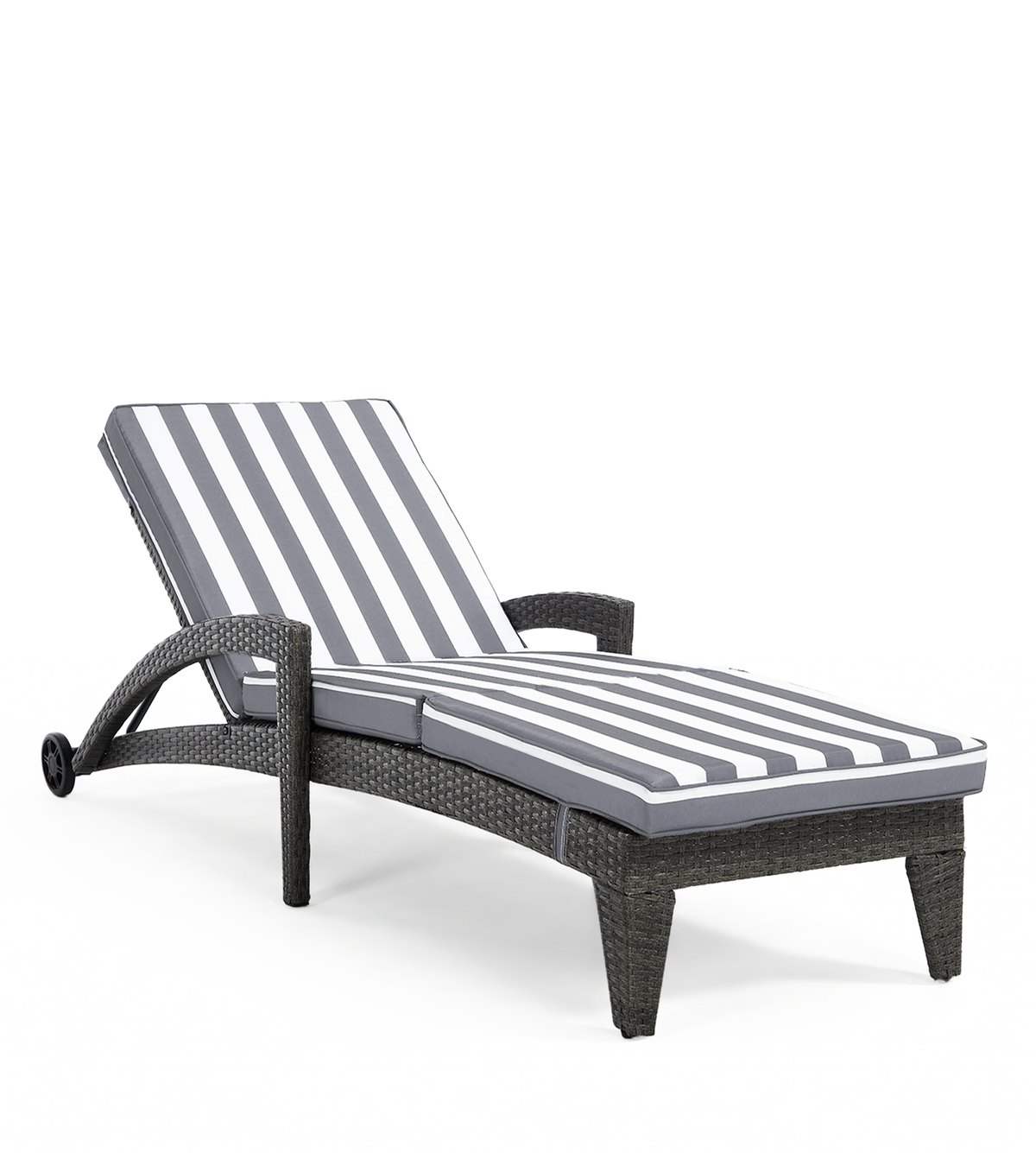 Brich Rattan Chaise Lounge with wheels (Set of 2)
